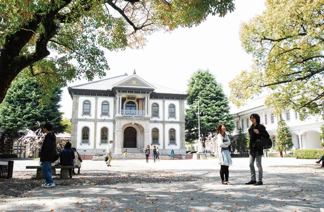 京都市　龍谷大学（関西の名門総合大学）